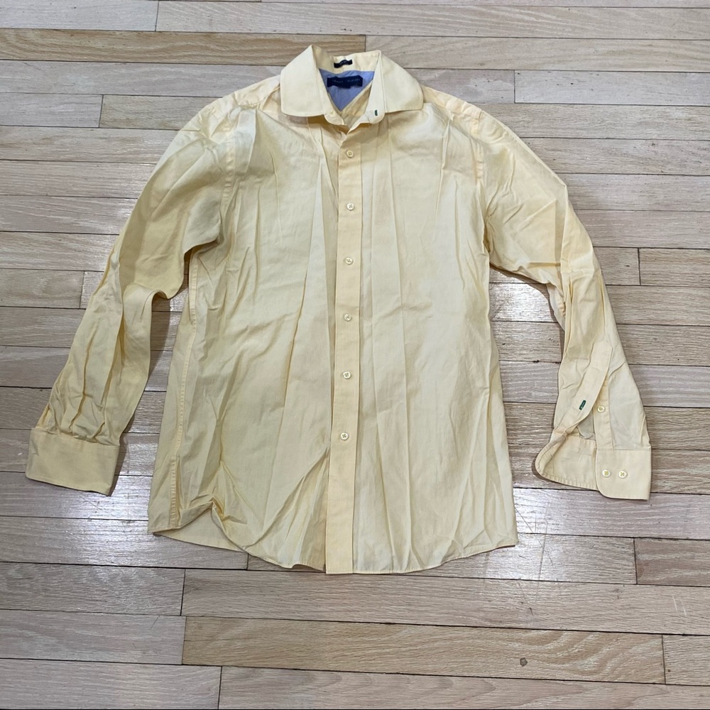 Tommy Hilfiger button up shirt size 15, 32-33